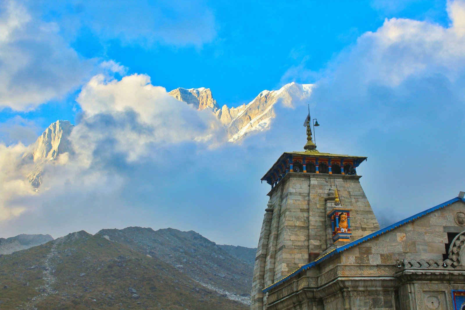 Kedarnath Darshan and Descent
