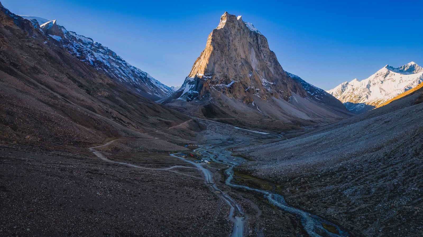 Sham Valley and Alchi