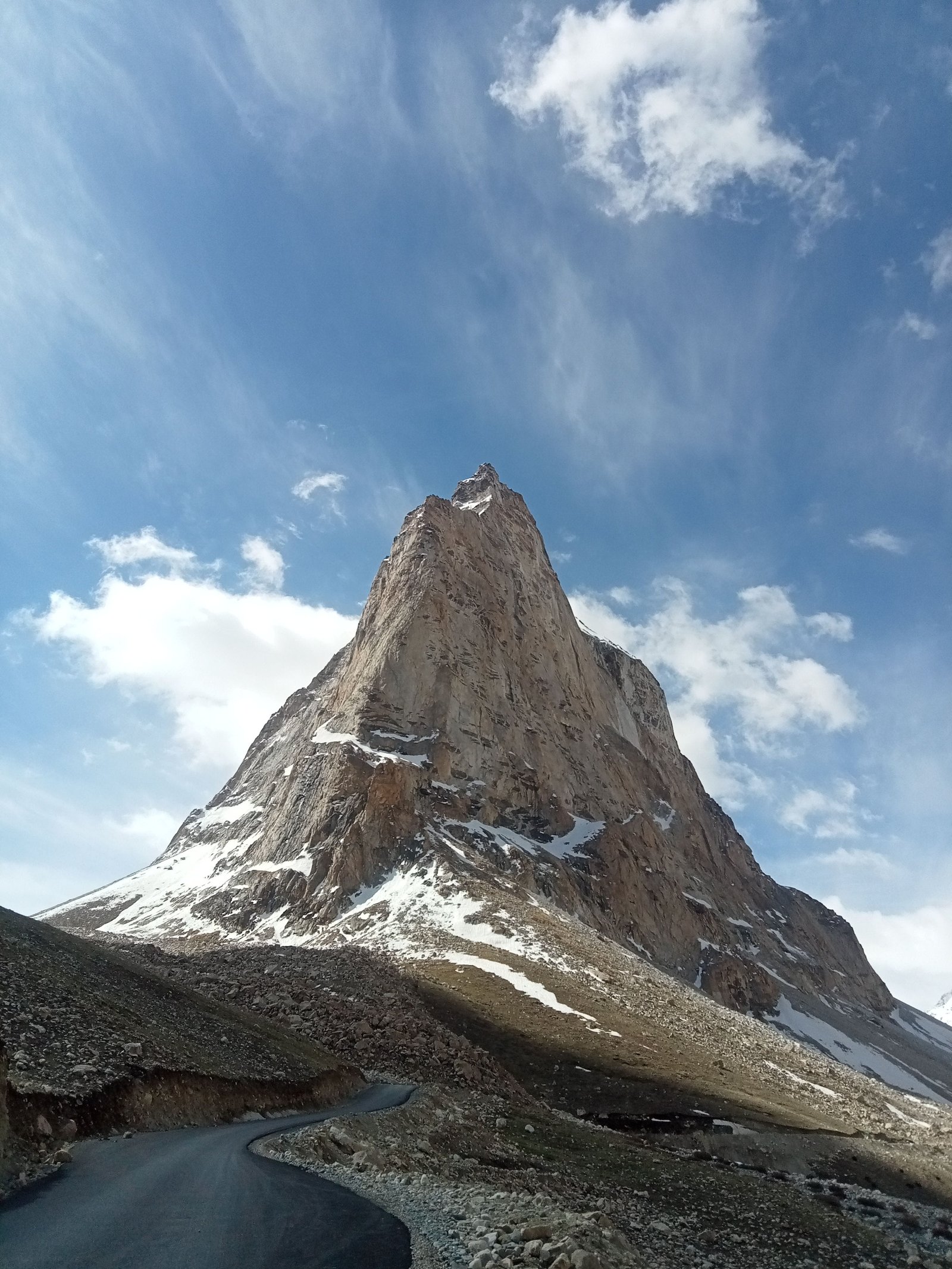Sham Valley and Alchi