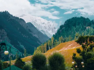 Day 4: Betaab and Aru Valleys