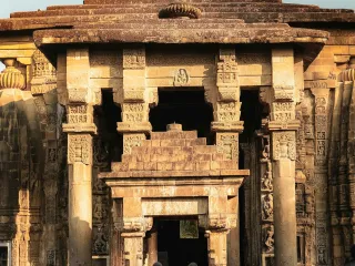 Day 3: Billing and Baijnath Temple