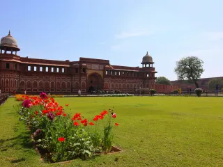 Day 3: Delhi to Agra
