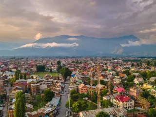 Day 8: Departure from Srinagar